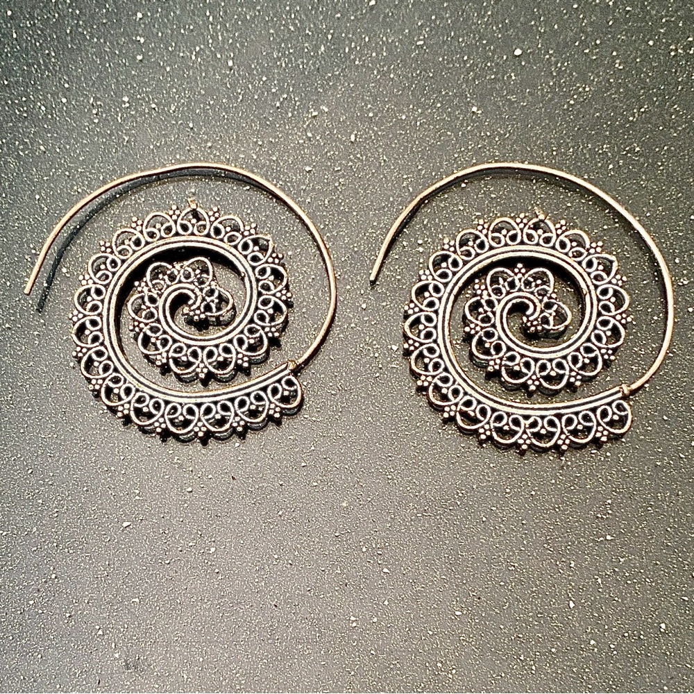 Silver spiral 🌀 earrings hoops ethnic boho geometric tribal hoops